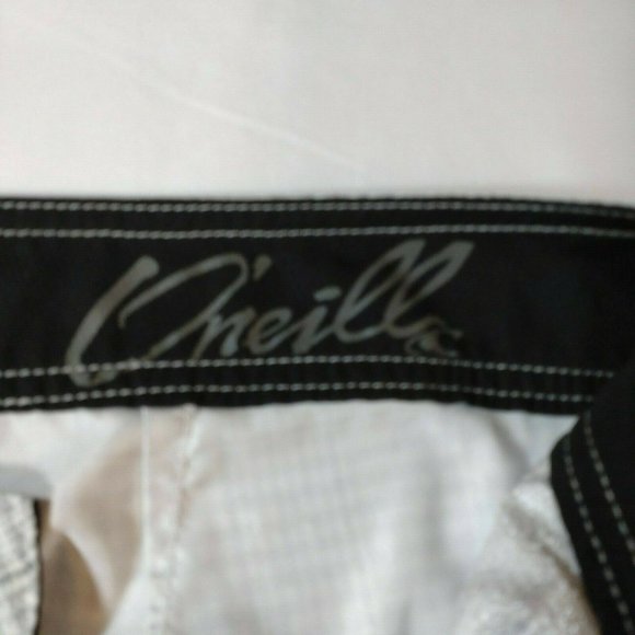 O'Neill Cream Beige Chequered Board Shorts Size 38 - Picture 7 of 12